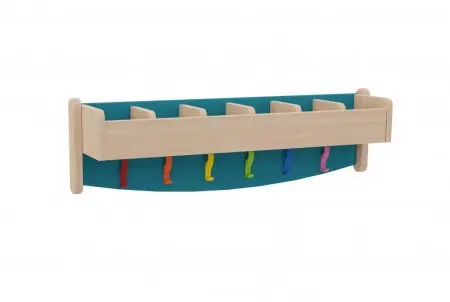 patères pour crèche conçues à hauteur d’enfant, dotées de formes ludiques et de couleurs attrayantes fabriquées avec des matériaux résistants, faciles à nettoyer, avec des crochets arrondis pour garantir la sécurité