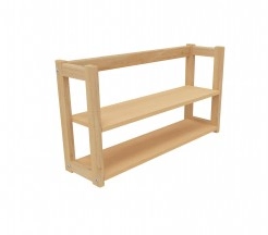 Lorsque l’espace est limité, ou pour compléter des zones spécifiques (salle de change, salle de pause, bureau), les rangements muraux sont une solution astucieuse et très pratique. Ils permettent de libérer de la place au sol tout en gardant l’essentiel à portée de main.