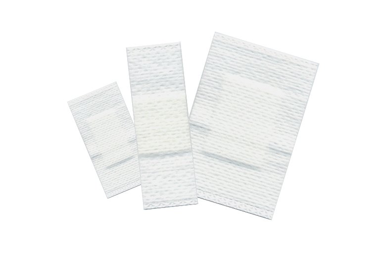 [4217] Sachet de pansements adhésifs panachés, 29 pièces