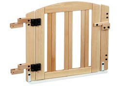Portillon à barreaux pour délimitation d'espaces petite enfance