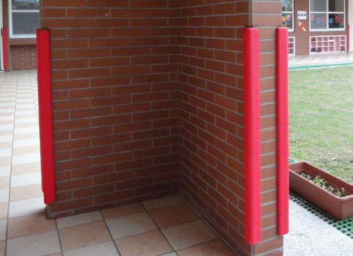 Protection d'angle pour crèche et maternelles, résistante aux intempéries